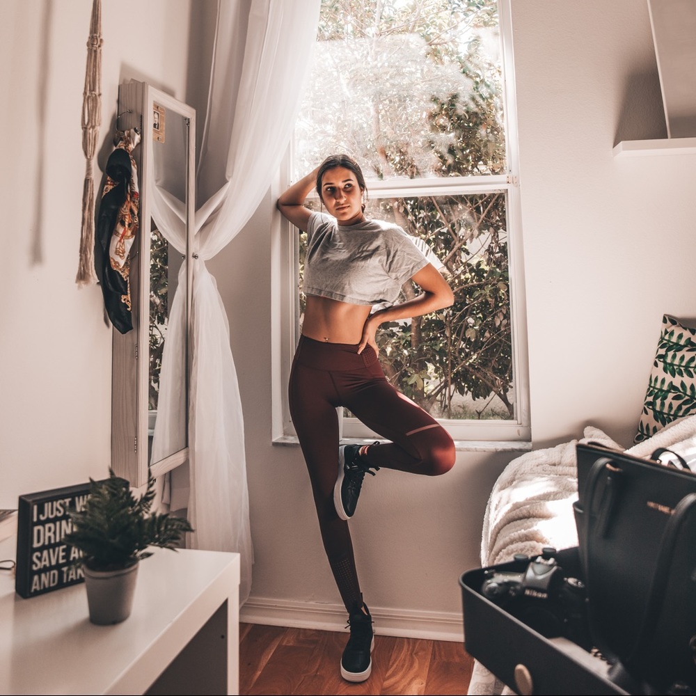 Crimson LILYBOD leggings